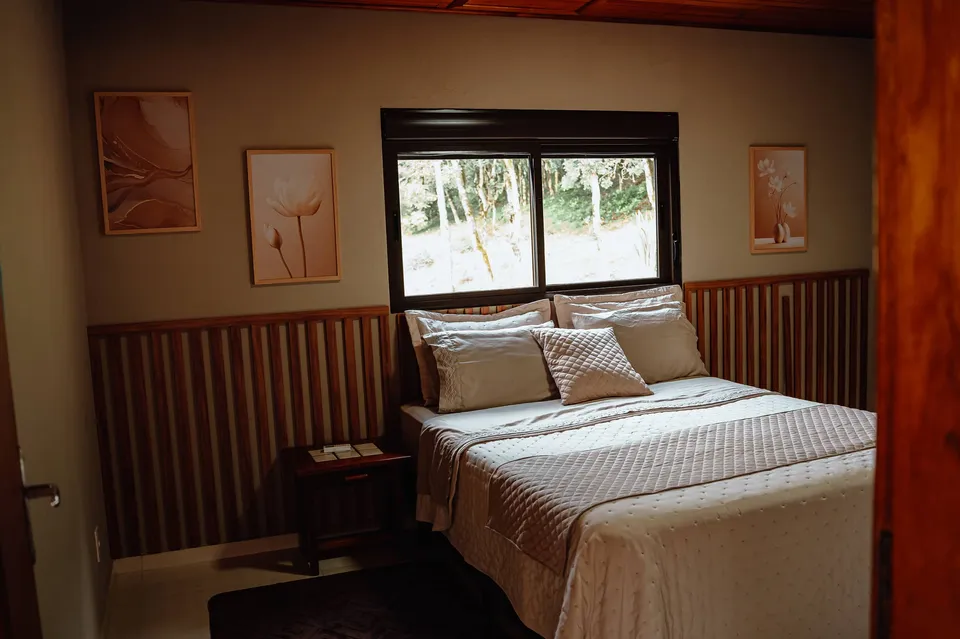 Quarto da cabana com cama queen
